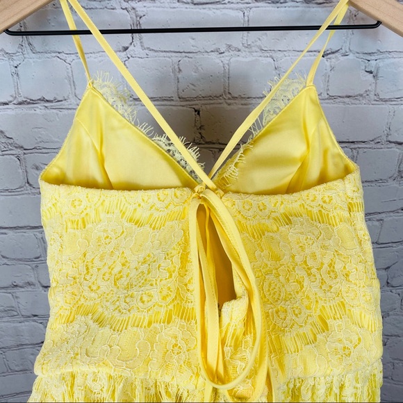 FRANCESCA’S Lace Tie Back Dress XS Yellow - Picture 4 of 8